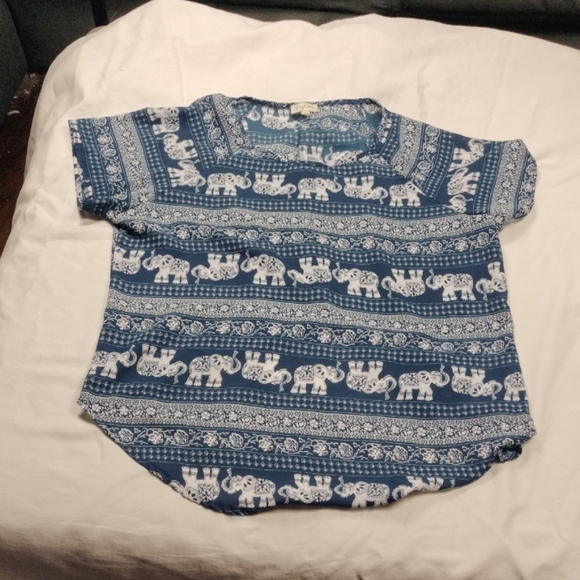 Lily White Women's Top Size Large - Picture 1 of 12
